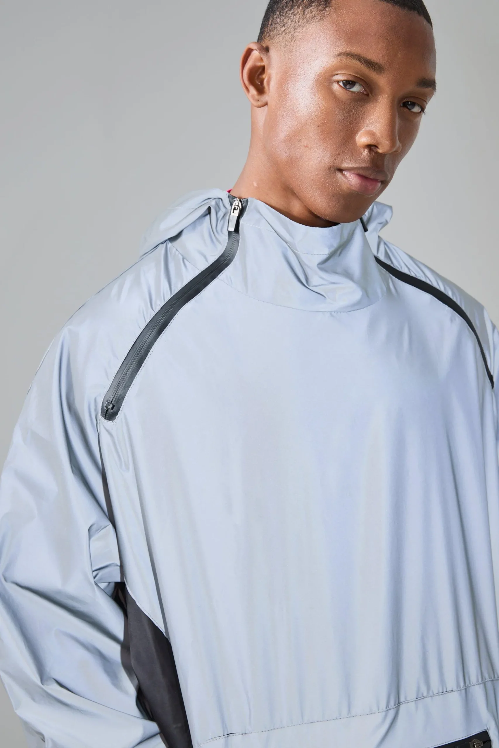 Man Active Reflective Oversized Windbreaker | BoohooMAN UK