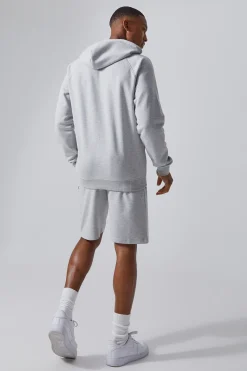 Man Active Regular Fit 5inch Fleece Shorts | BoohooMAN UK