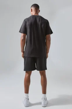 Man Active Rest Day Drop Shoulder Reg Fit T-shirt | BoohooMAN UK