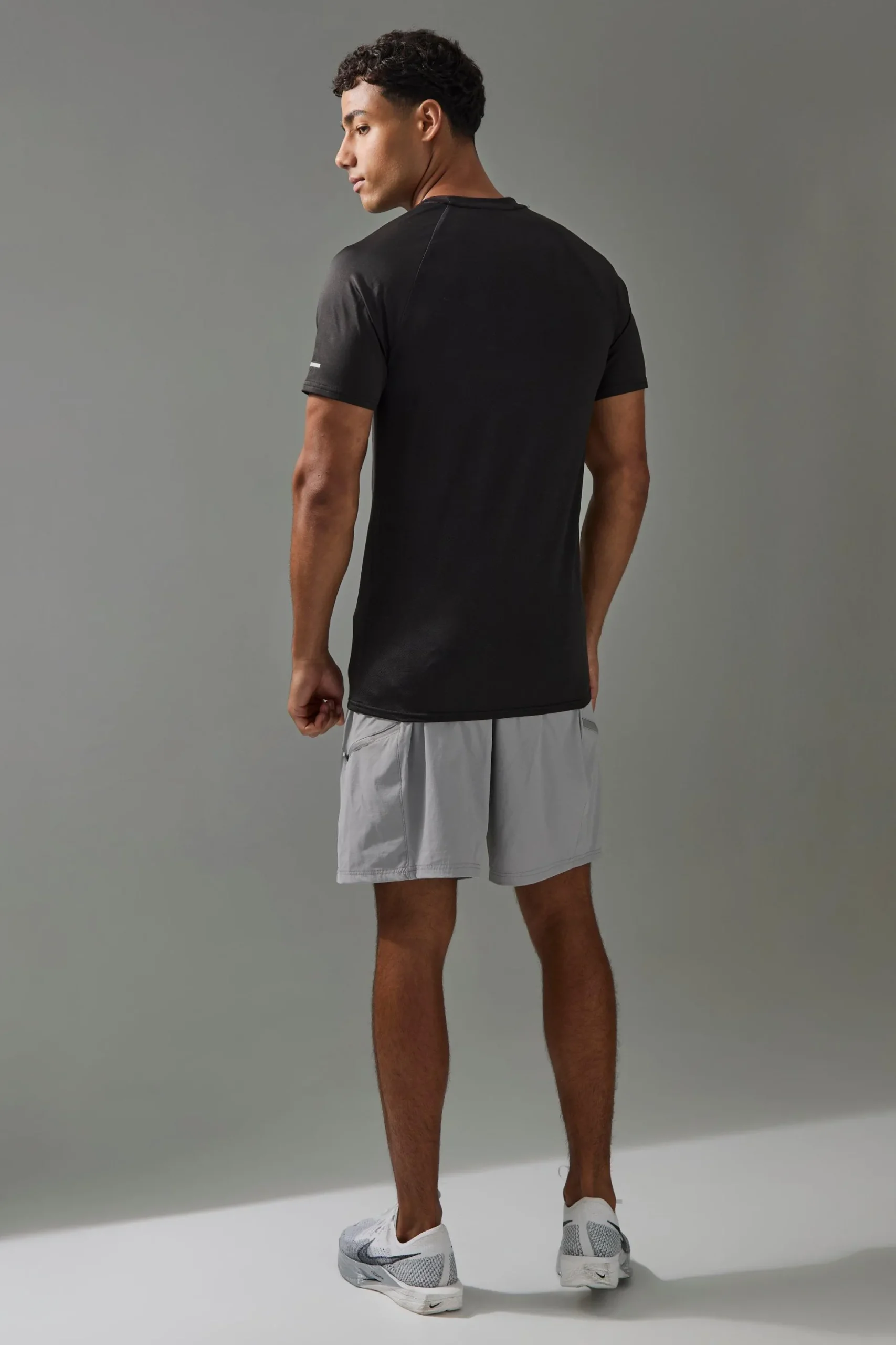Man Active Ripstop 7inch Cargo Short | BoohooMAN UK
