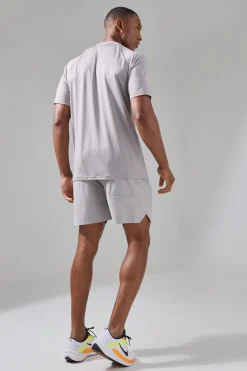 Man Active Ripstop Neon Logo Regular Fit 5inch Short | BoohooMAN UK