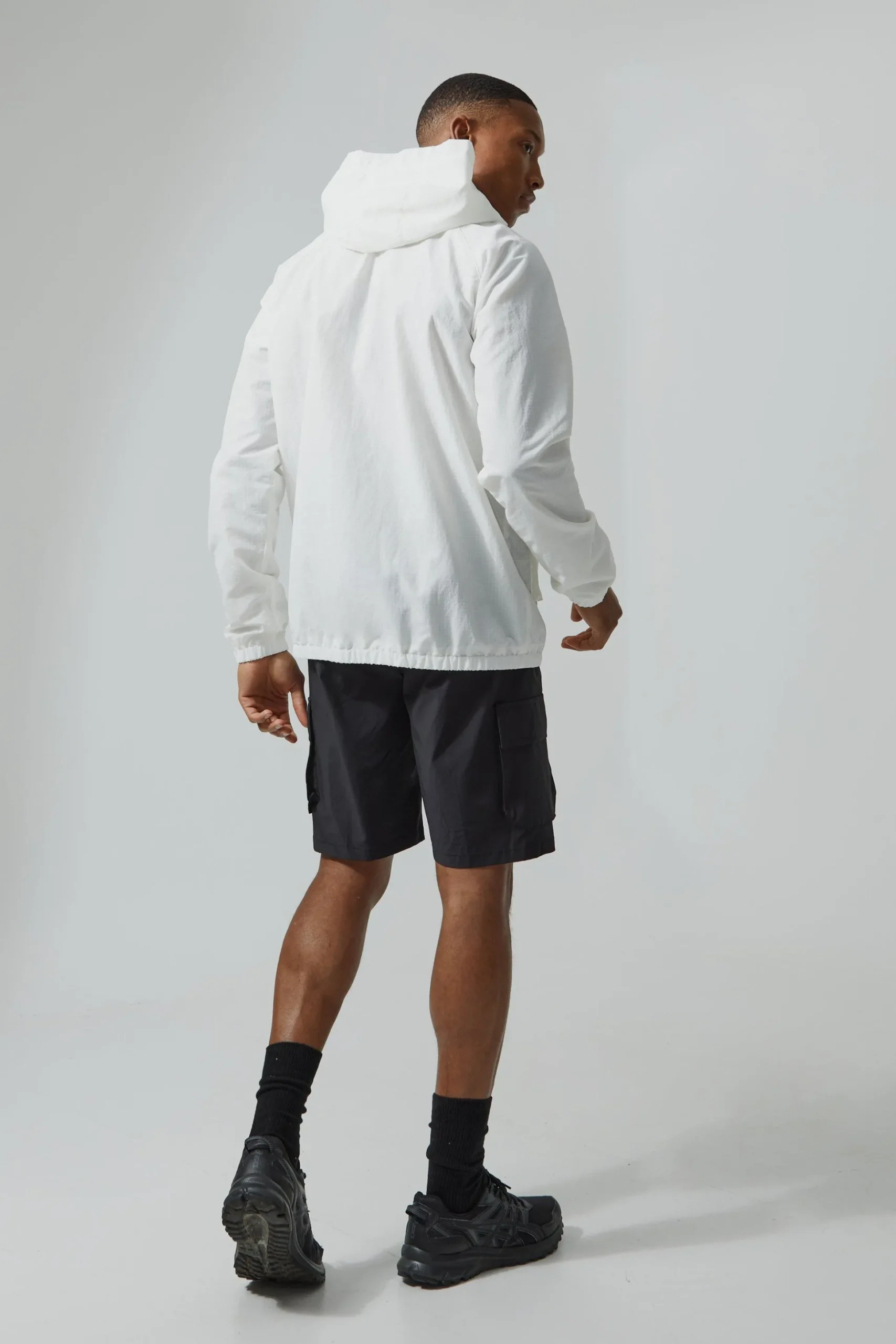 Man Active Ripstop Nylon Utility Windbreaker | BoohooMAN UK