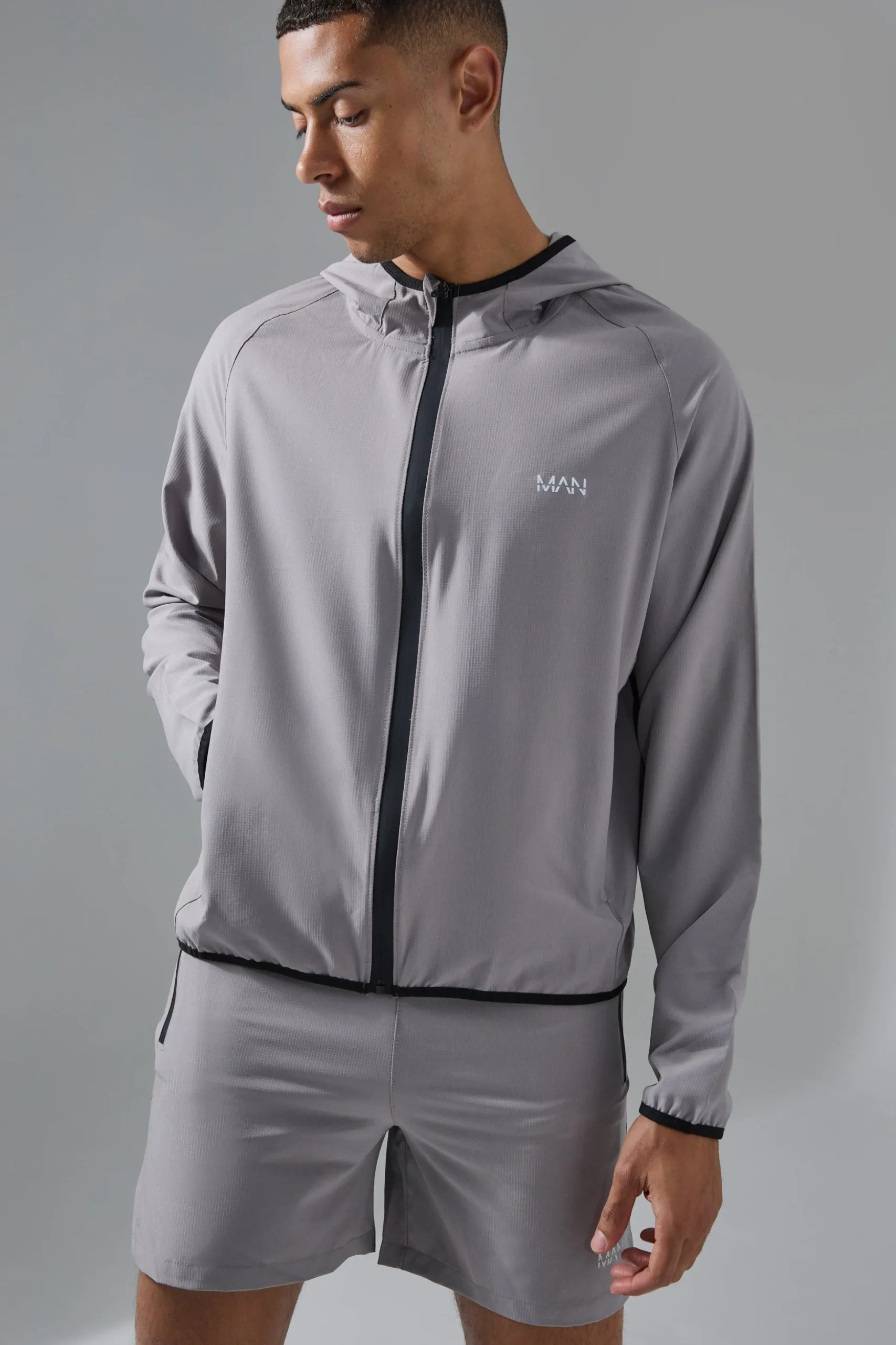 Man Active Stretch Ripstop Short & Windbreaker Tracksuit | BoohooMAN UK