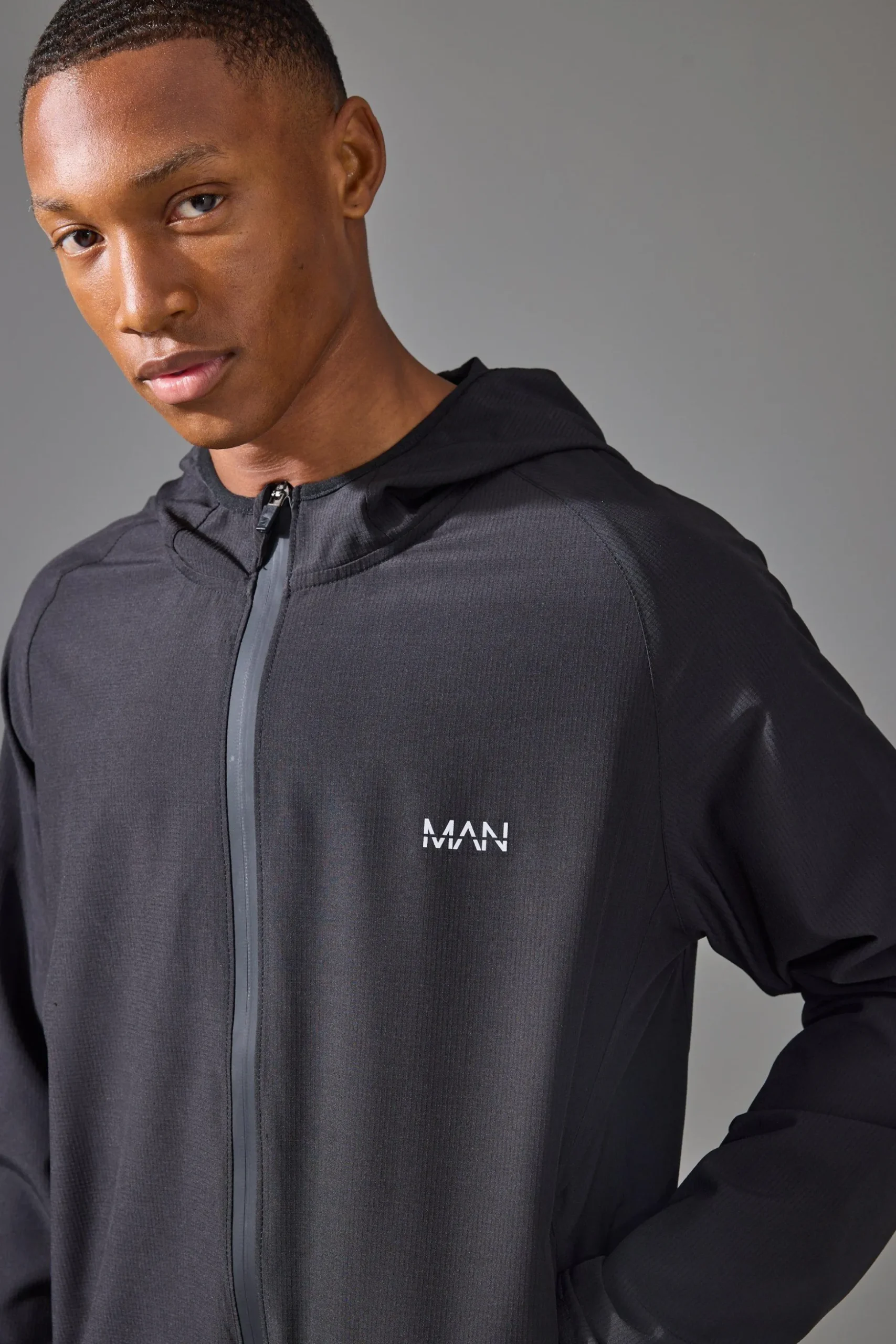 Man Active Stretch Ripstop Regular Fit Windbreaker | BoohooMAN UK
