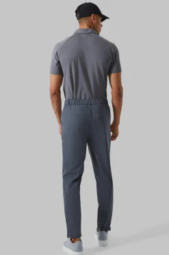 Man Active Stretch Tapered Golf Trousers | BoohooMAN UK