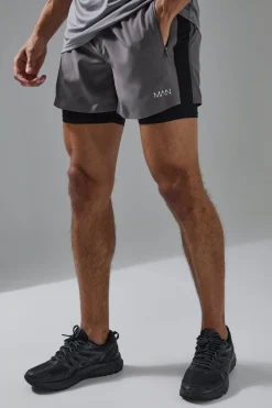 Man Active Stretch Woven 5inch 2in1 Short | BoohooMAN UK