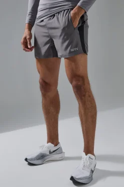Man Active Stretch Woven 5inch Short | BoohooMAN UK