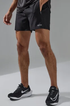 Man Active Stretch Woven 5inch Short | BoohooMAN UK