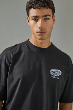 Man Active Track & Field Oversized T-shirt | BoohooMAN UK
