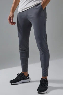 Man Active Ultra Stretch Jogger | BoohooMAN UK