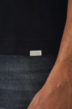 Man Boxy Heavy Interlock Ribbed Cuff T-shirt | BoohooMAN UK