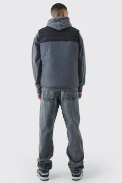 Man Colour Block Quilted Funnel Neck Gilet | BoohooMAN UK