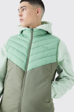 Man Colour Block Quilted Funnel Neck Gilet | BoohooMAN UK