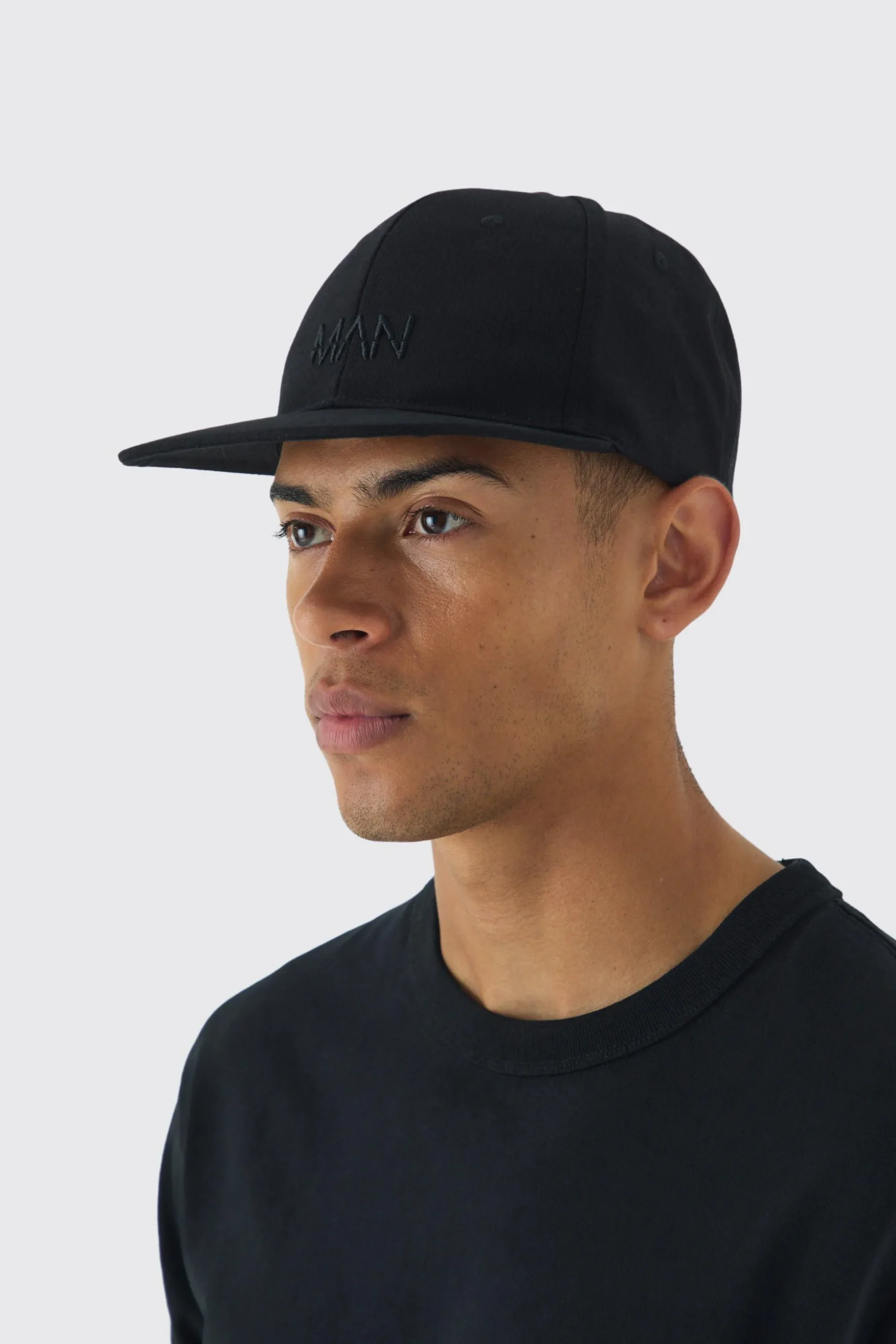 Man Dash Basic Snapback Cap In Black | BoohooMAN UK