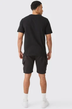 Man Dash Loose Fit Mid Length Cargo Short | BoohooMAN UK