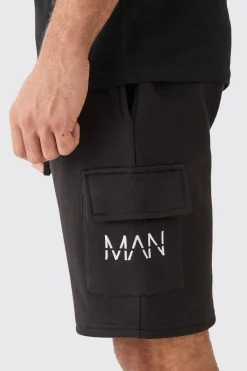 Man Dash Loose Fit Mid Length Cargo Short | BoohooMAN UK