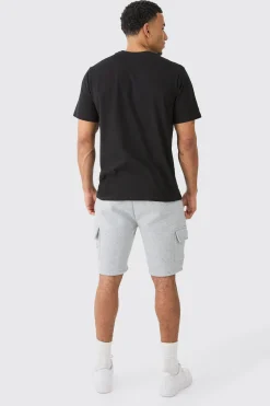 Man Dash Loose Fit Mid Length Cargo Short | BoohooMAN UK