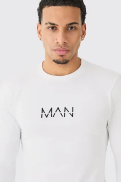 Man Dash Muscle Fit Long Sleeve T-shirt | BoohooMAN UK