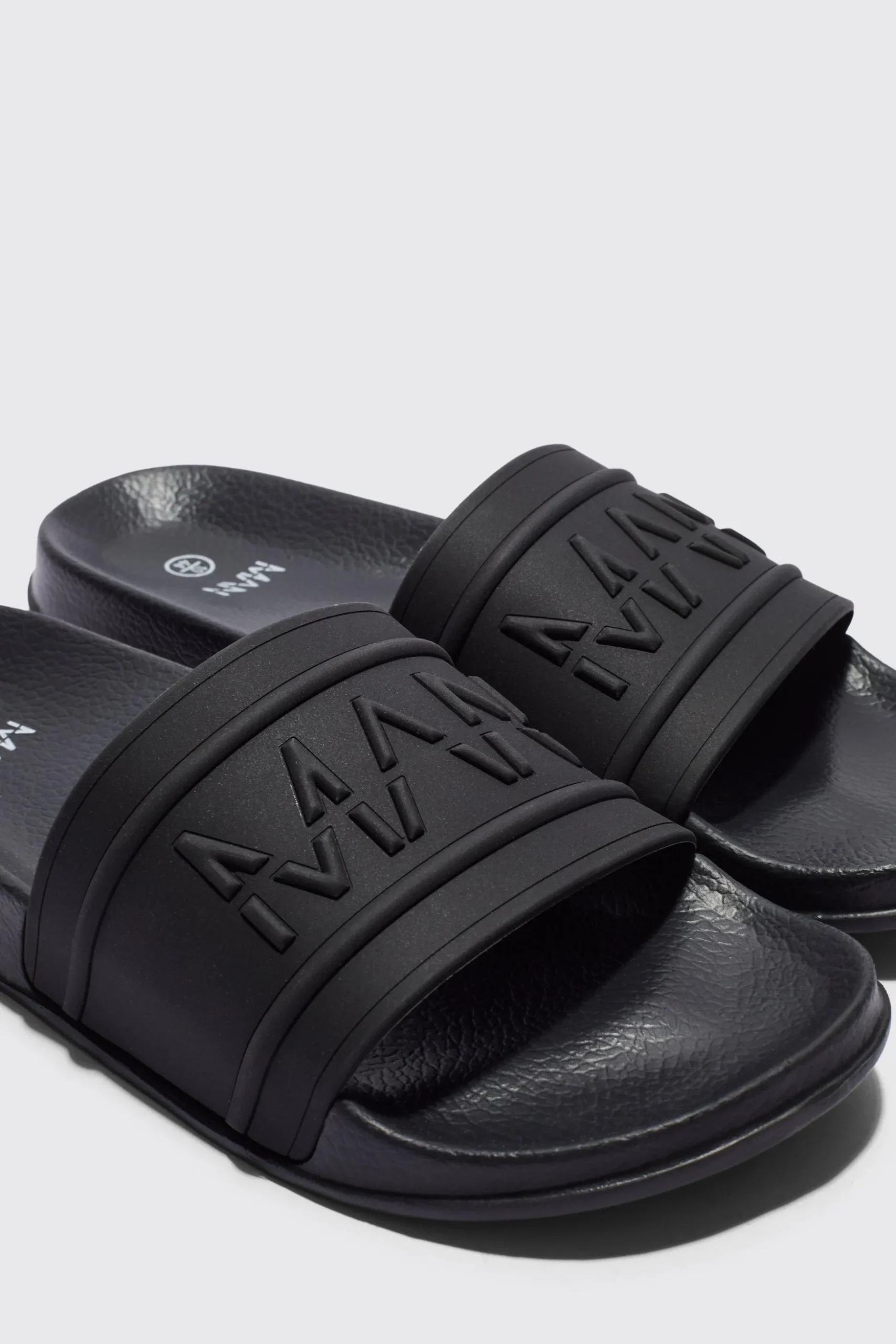 Man Dash Slider | BoohooMAN UK