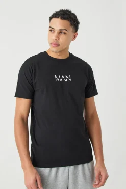 Man Dash Slim Fit T-shirt | BoohooMAN UK