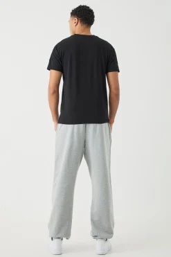 Man Dash Slim Fit T-shirt | BoohooMAN UK