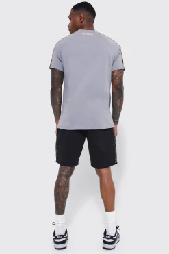 Man Gold Slim Fit Taping Shorts | BoohooMAN UK