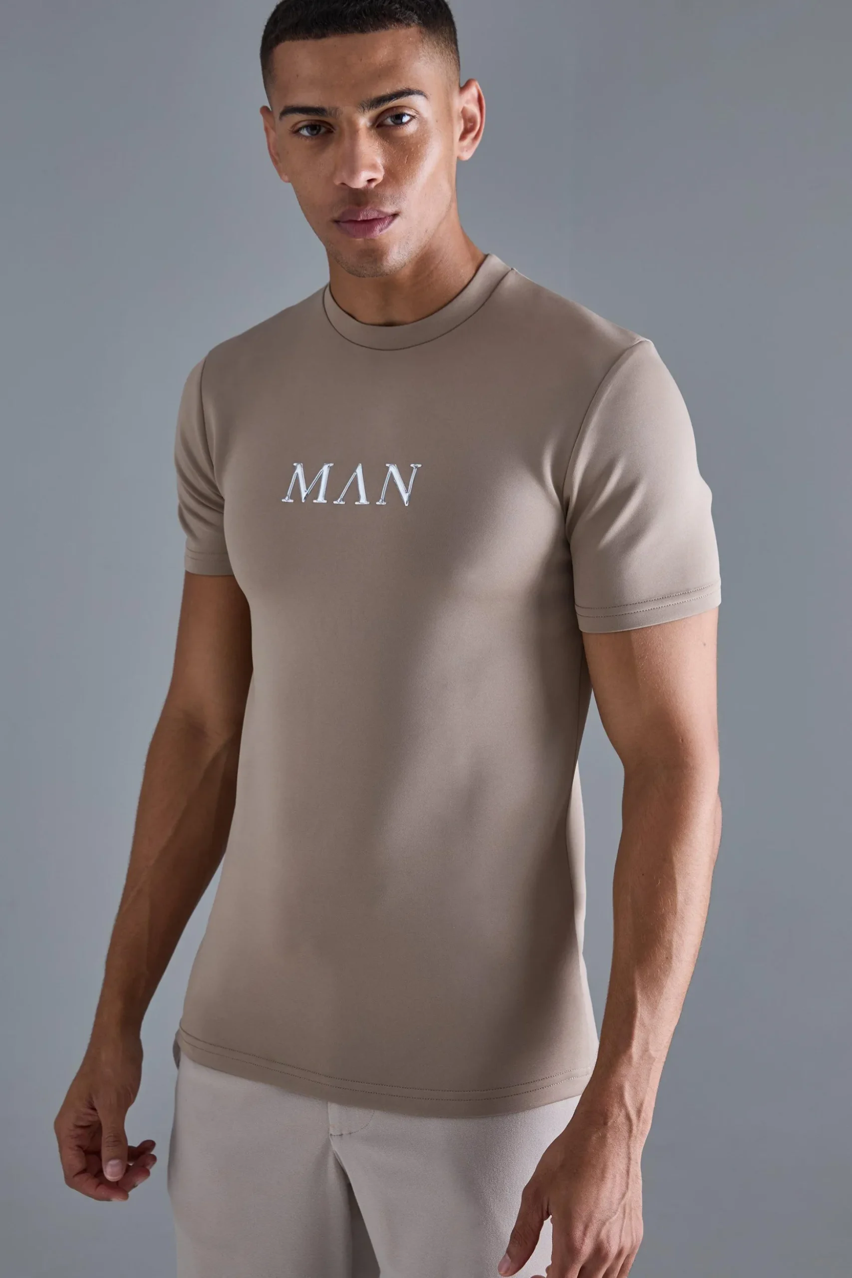 Man Muscle Fit Scuba T-shirt | BoohooMAN UK
