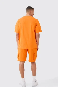 Man Oversized Cargo T-shirt And Relaxed Short Set | BoohooMAN UK