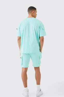 Man Oversized Cargo T-shirt And Slim Short Set | BoohooMAN UK