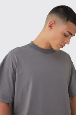 Man Oversized Extended Neck Heavyweight T-shirt | BoohooMAN UK
