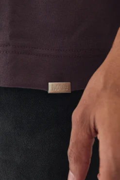 Man Oversized Extended Neck Heavy Interlock Ribbed Cuff T-shirt | BoohooMAN UK