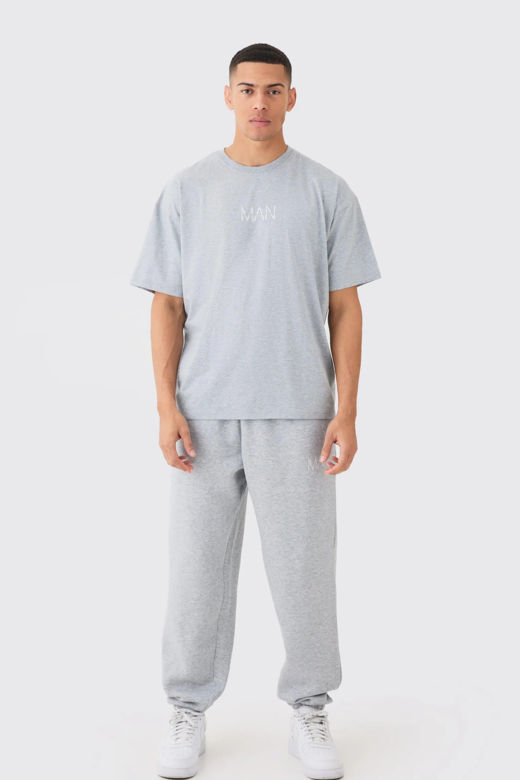 Man Oversized T-shirt & Jogger Set | BoohooMAN UK
