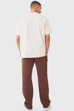 Man Relaxed Fit Jogger | BoohooMAN UK