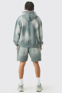Man Relaxed Fit Sun Bleach Washed Shorts | BoohooMAN UK