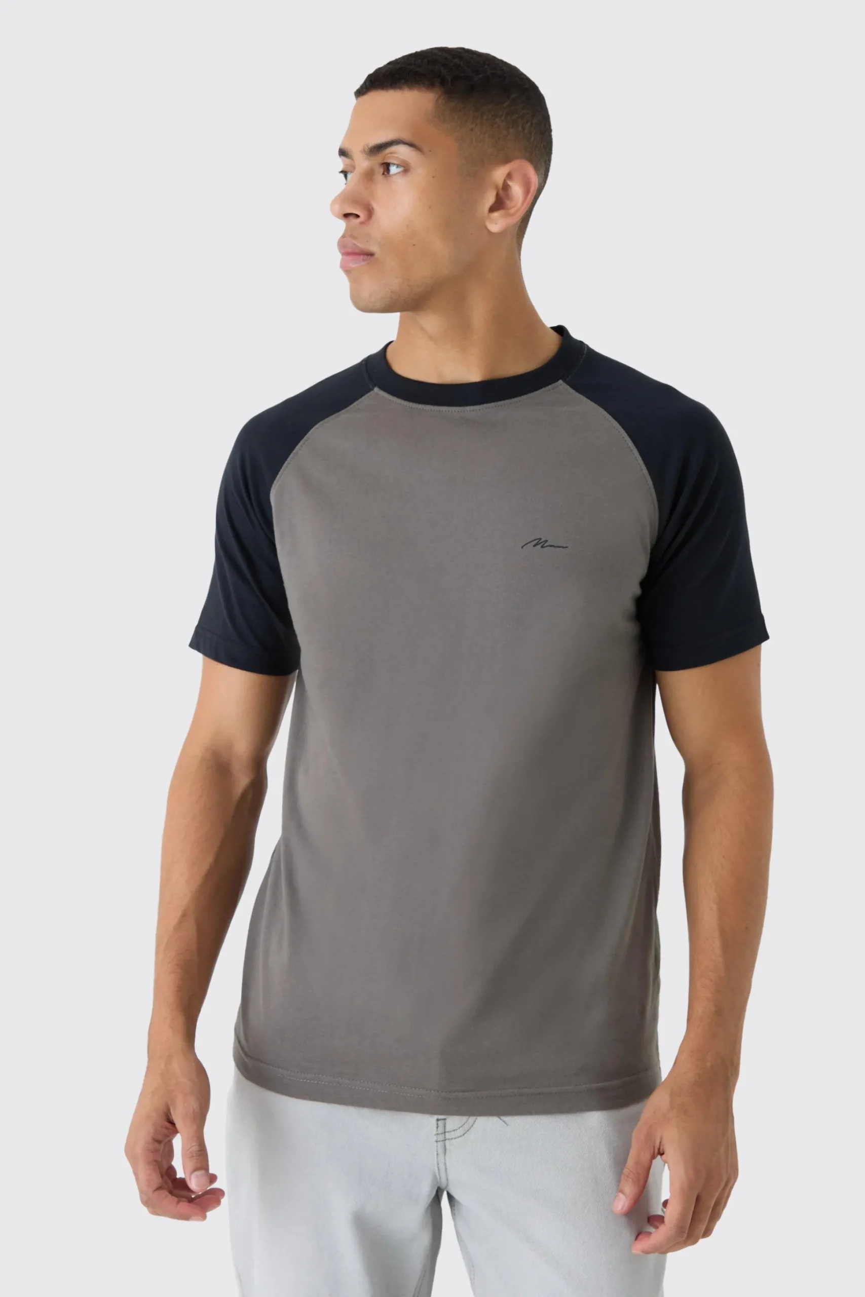 Man Script Slim Colour Block Raglan T-shirt | BoohooMAN UK