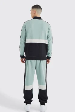 Man Side Panel 1/4 Zip Funnel Neck Sweatshirt | BoohooMAN UK