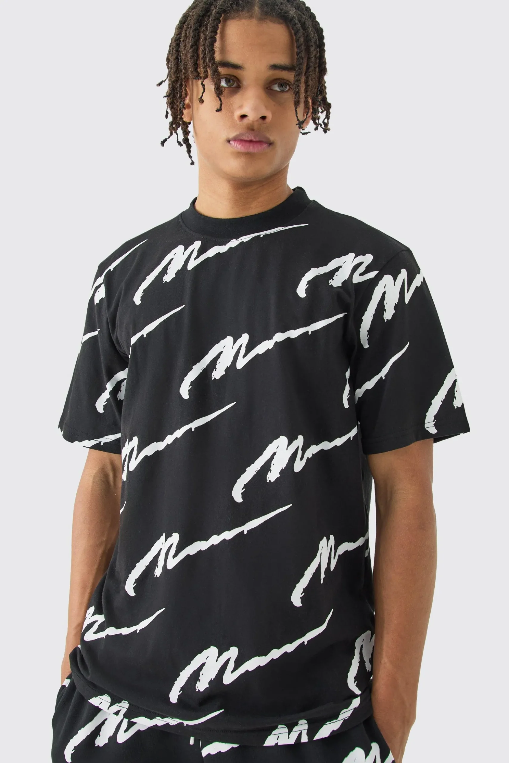 Man Signature All Over Print Tshirt & Jogger Set | BoohooMAN UK