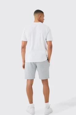 Man Signature Embroidered T-shirt | BoohooMAN UK
