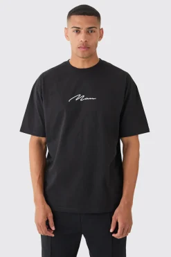 Man Signature Embroidered T-shirt | BoohooMAN UK