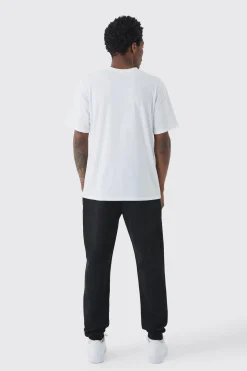Man Signature Embroidered T-shirt | BoohooMAN UK