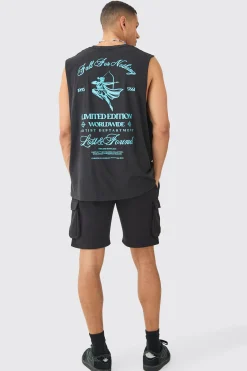 Man Signature Loose Fit Mid Length Cargo Short | BoohooMAN UK