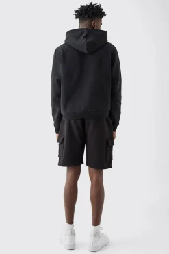 Man Signature Mid Length Loose Cargo Shorts | BoohooMAN UK