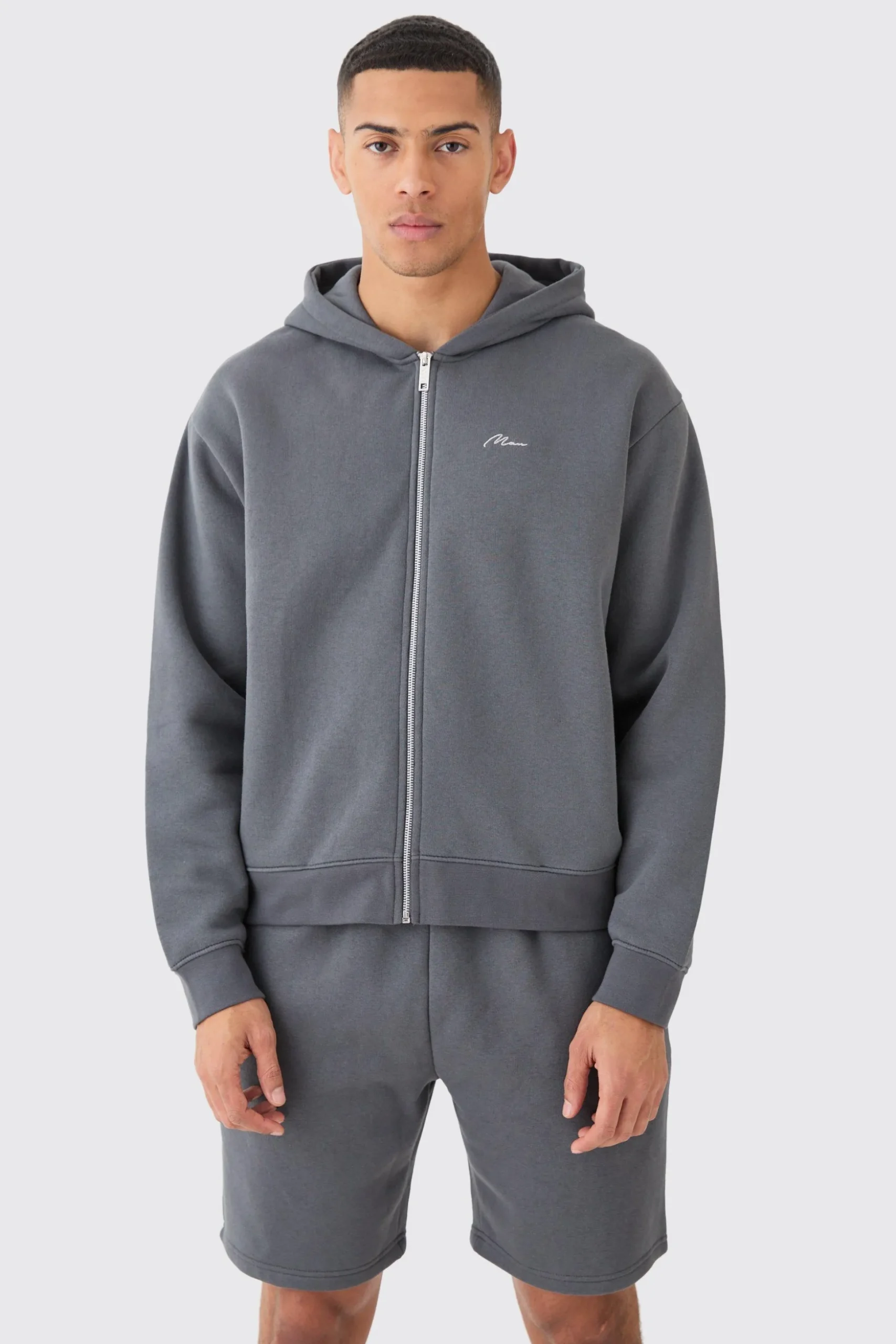 Man Signature Oversized Boxy Zip Thru Short Tracksuit | BoohooMAN UK