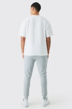 Man Signature Oversized Crew Neck T-shirt | BoohooMAN UK