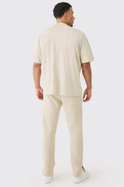 Man Signature Oversized Extended Neck Tshirt And Jogger Set | BoohooMAN UK