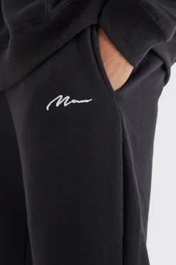 Man Signature Regular Fit Joggers | BoohooMAN UK