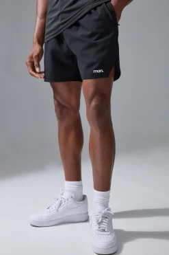 Man Sport Side Split 5inch Short | BoohooMAN UK