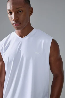 Man Sport V Neck Performance Regular Fit Tank | BoohooMAN UK