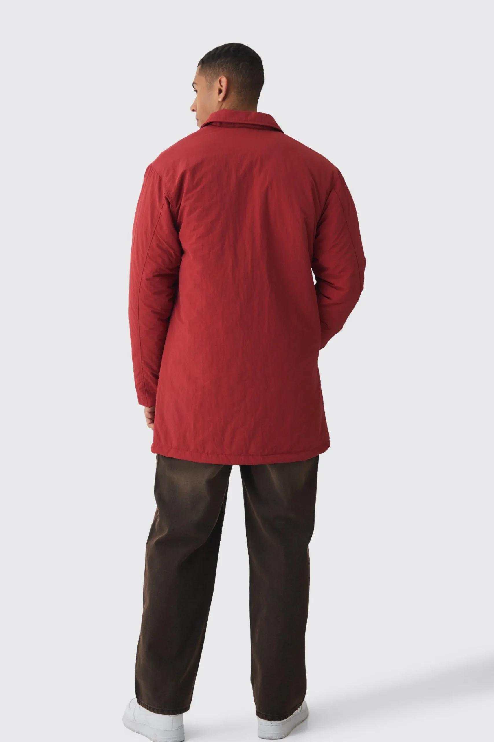 Man Tab Crinkle Longline Mac In Rust | BoohooMAN UK