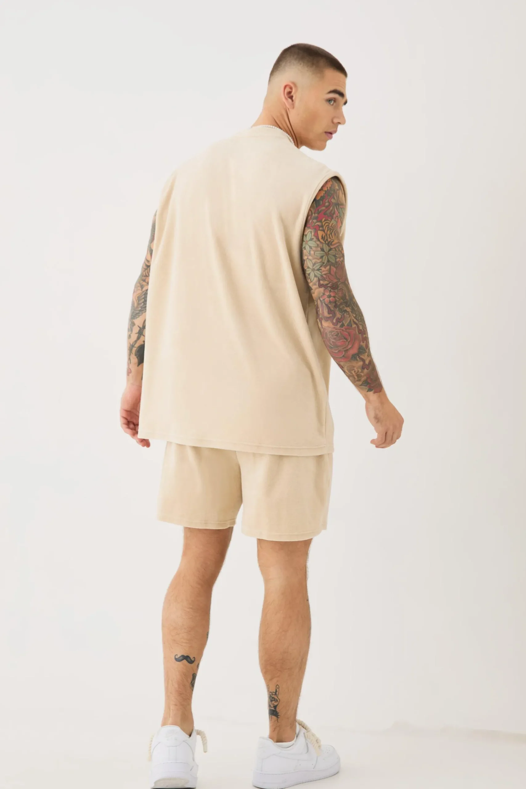 Man Velour Oversized Tank & Pintuck Shorts Set | BoohooMAN UK